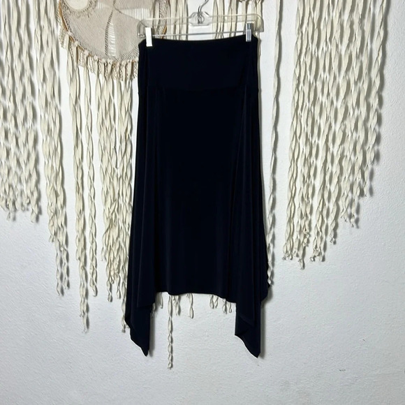 Magicsuit Black Sharkbite Hemline Dress or Skirt Size Small - Picture 10 of 15